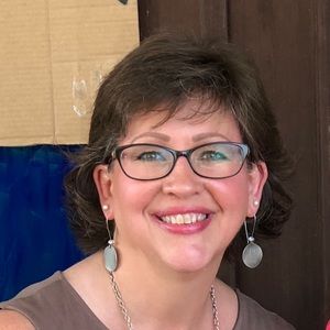 Meet your Posher, Charlotte